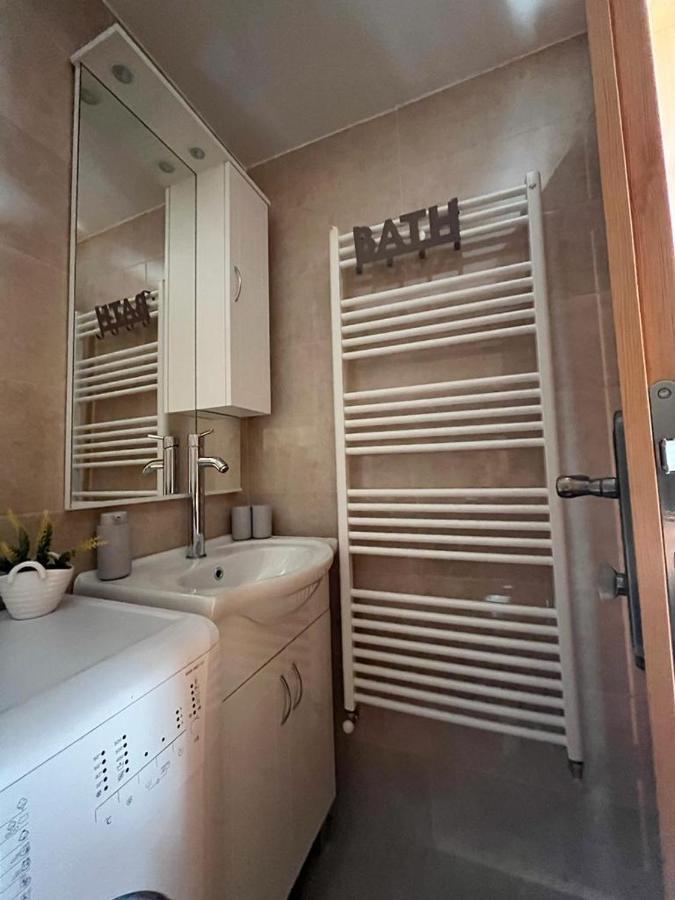 Luxury Apartman Alex With Sauna In The Village Otocac Ngoại thất bức ảnh