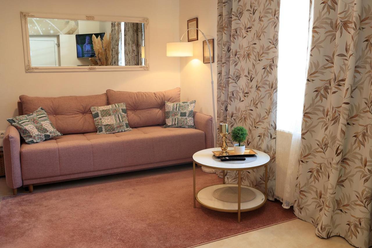 Luxury Apartman Alex With Sauna In The Village Otocac Ngoại thất bức ảnh